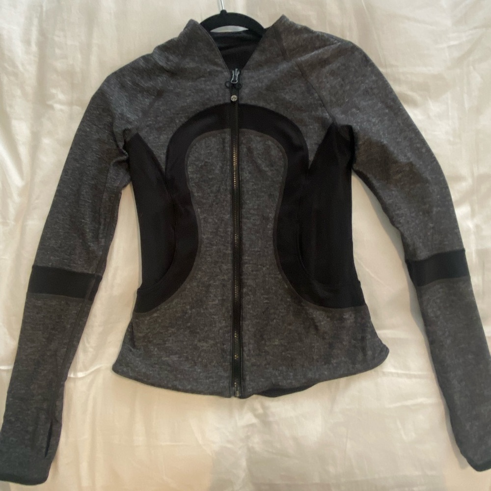Lululemon ZIP UP REVERSIBLE JACKET